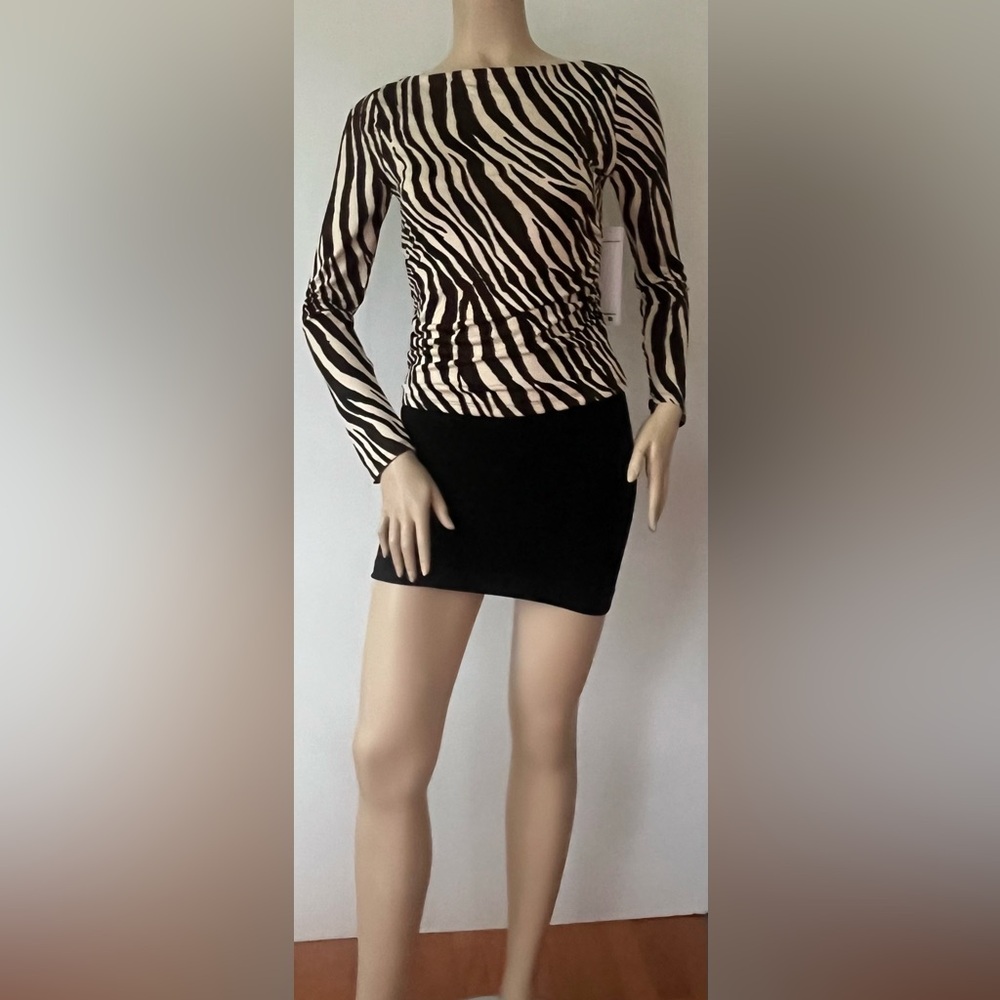 Madden Girl Sz.M NWT Stretch Zebra Print Long Sleeve Top in Cream and Brown